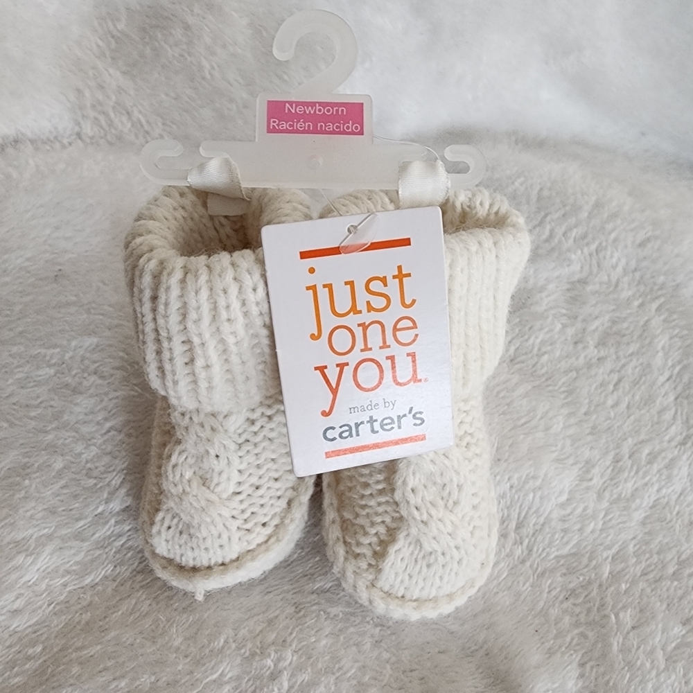 Newborn Ivory Knit Shoes - Picture 5 of 7